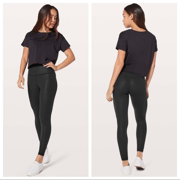 Lululemon Align 25” Leggings Black Emboss Size 12 - Picture 2 of 14